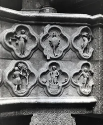 Vierpässe mit den Tierkreiszeichen und den Arbeiten des Jahres, von der Kathedrale Notre-Dame in Amiens